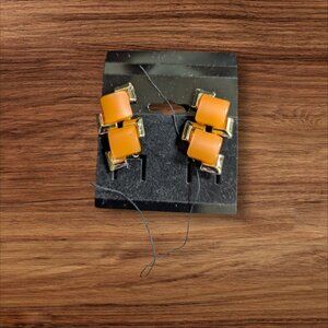 Vintage Gold-Tone & Orange Clip-On Earrings Retro Square Design‎ Jewelry
